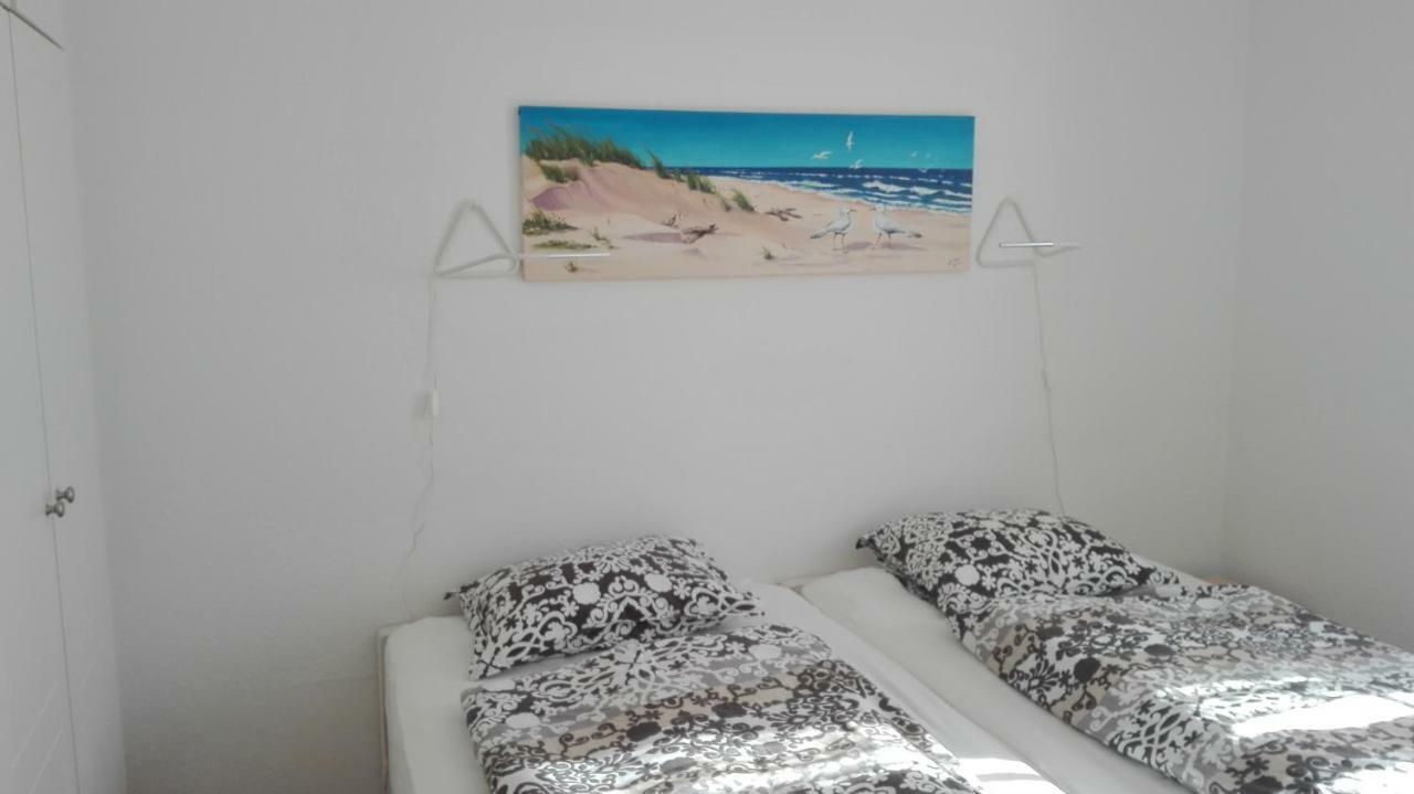 Ferienwohnungen Und Haushaelfte Friesland Midlum  Εξωτερικό φωτογραφία